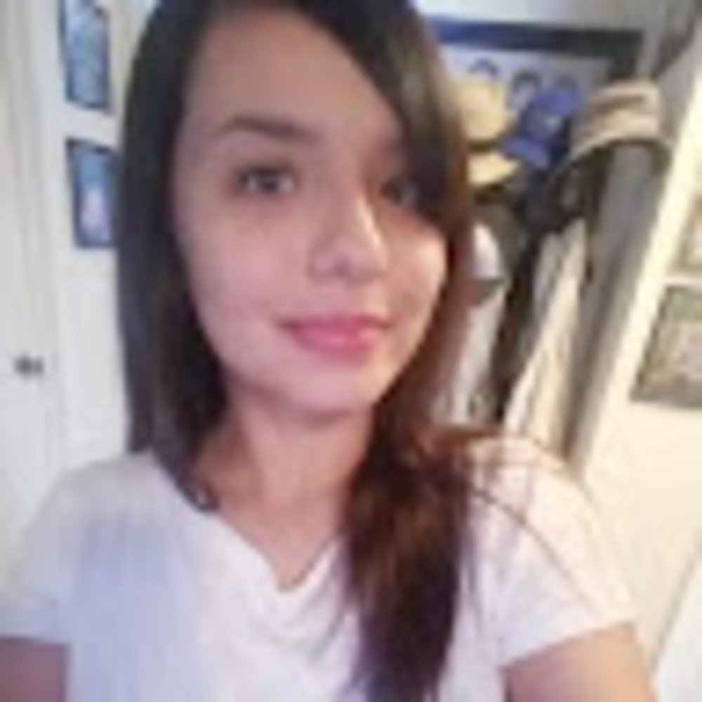 Meet your Posher, Corina